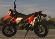 KTM 690 Supermoto